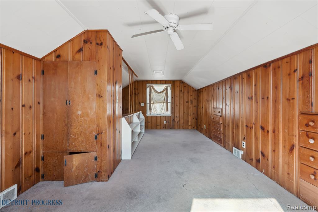 9327 FIELDING Street, Detroit, MI 48228 — Photo 10