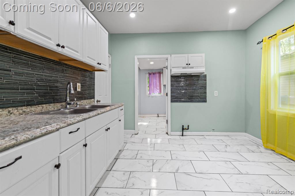 5669 Casper Street, Detroit, MI 48210 — Photo 8