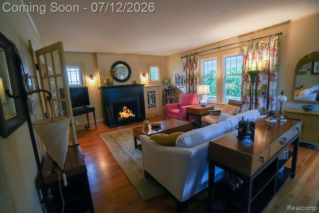 545 Eureka Road, Wyandotte, MI 48192 — Photo 9