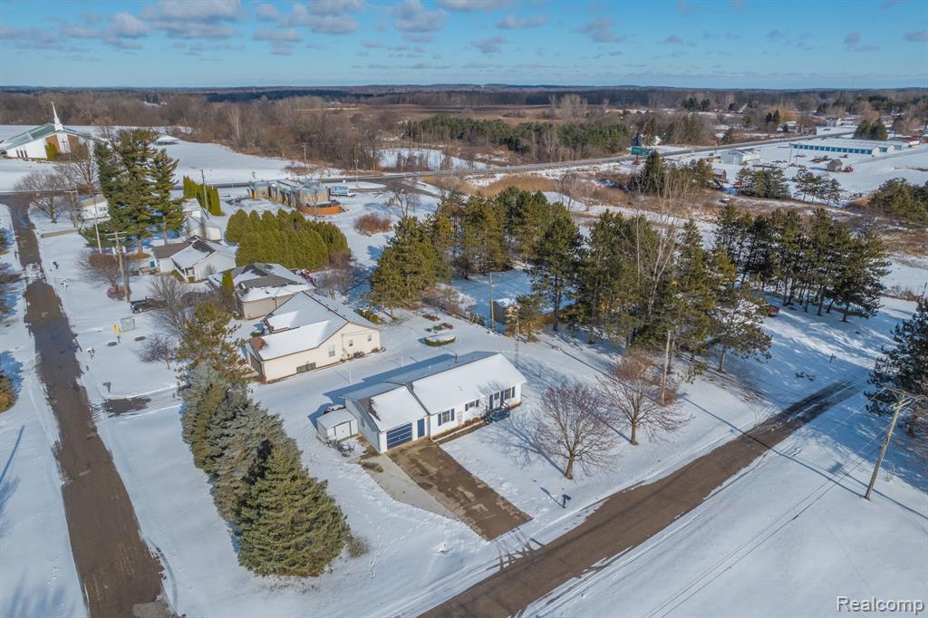 715 E TURNER Street, Mayville Vlg, MI 48744 — Photo 31