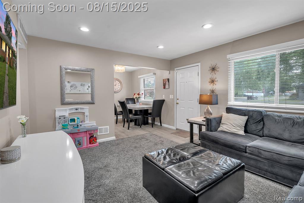 4102 Monroe Street, Dearborn Heights, MI 48125 — Photo 6
