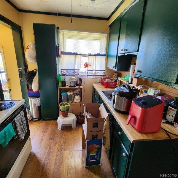 9219 PENROD Street, Detroit, MI 48228 — Photo 14