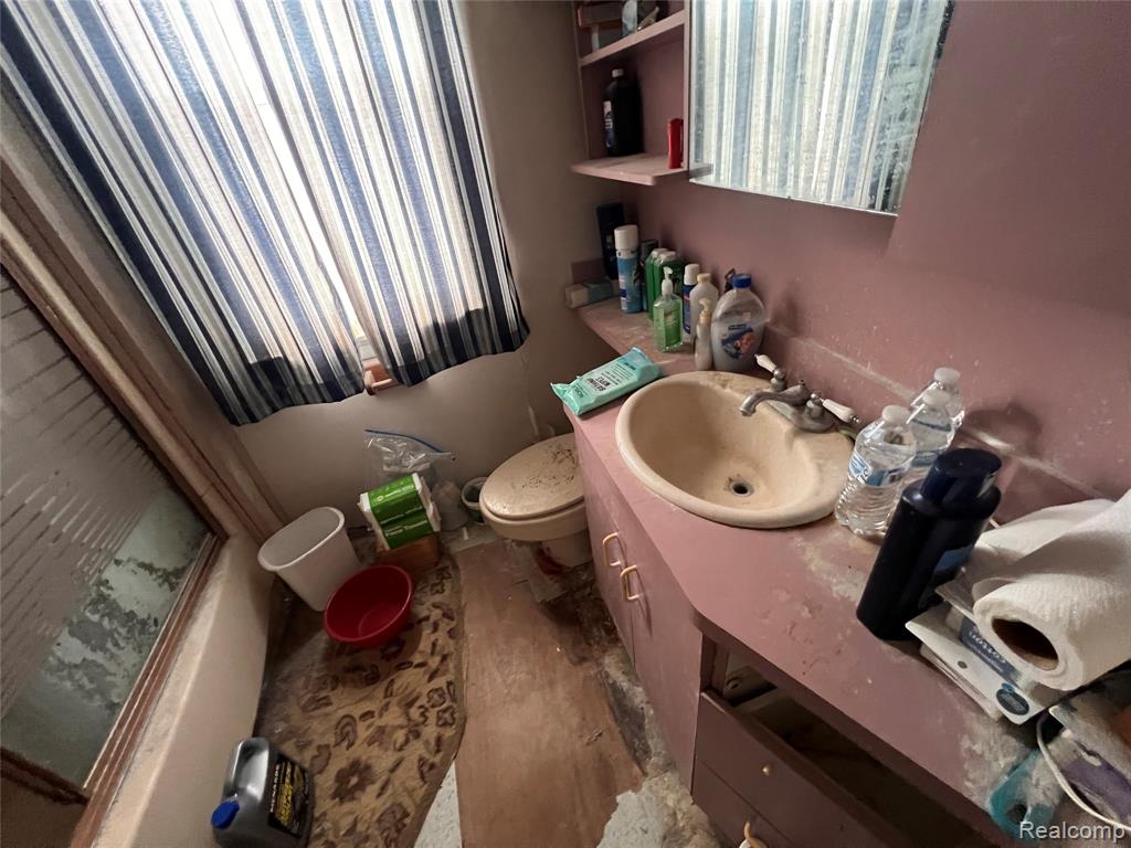 4401 Hipp Street, Dearborn Heights, MI 48125 — Photo 8
