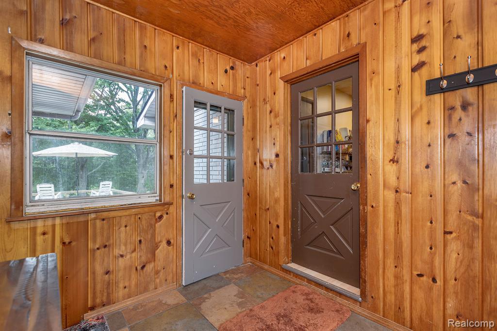 18590 NELSON Road, St. Charles, MI 48655 — Photo 6