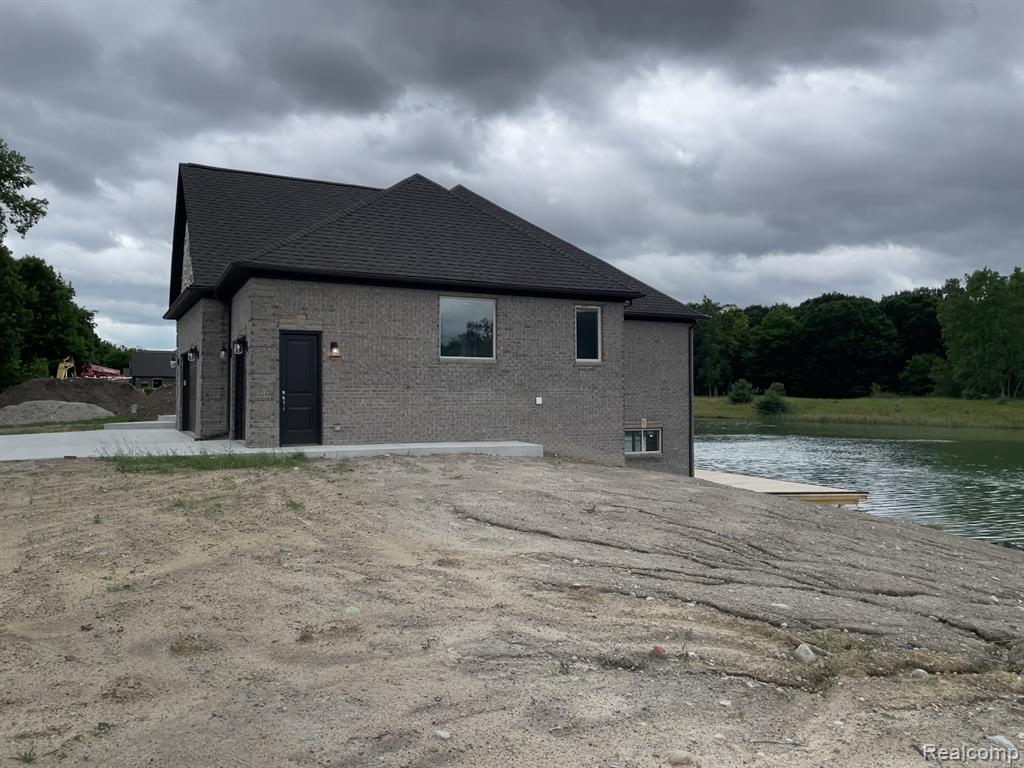 68651 Lake Angela Pointe, Richmond, MI 48062 — Photo 27