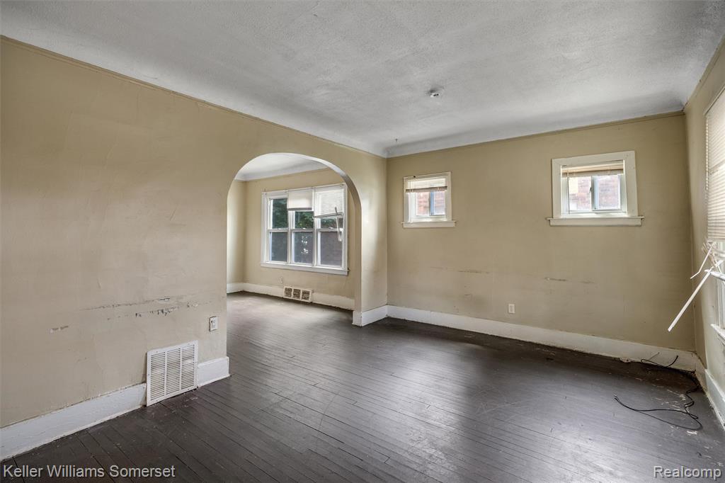 15766 Ferguson Street, Detroit, MI 48227 — Photo 4