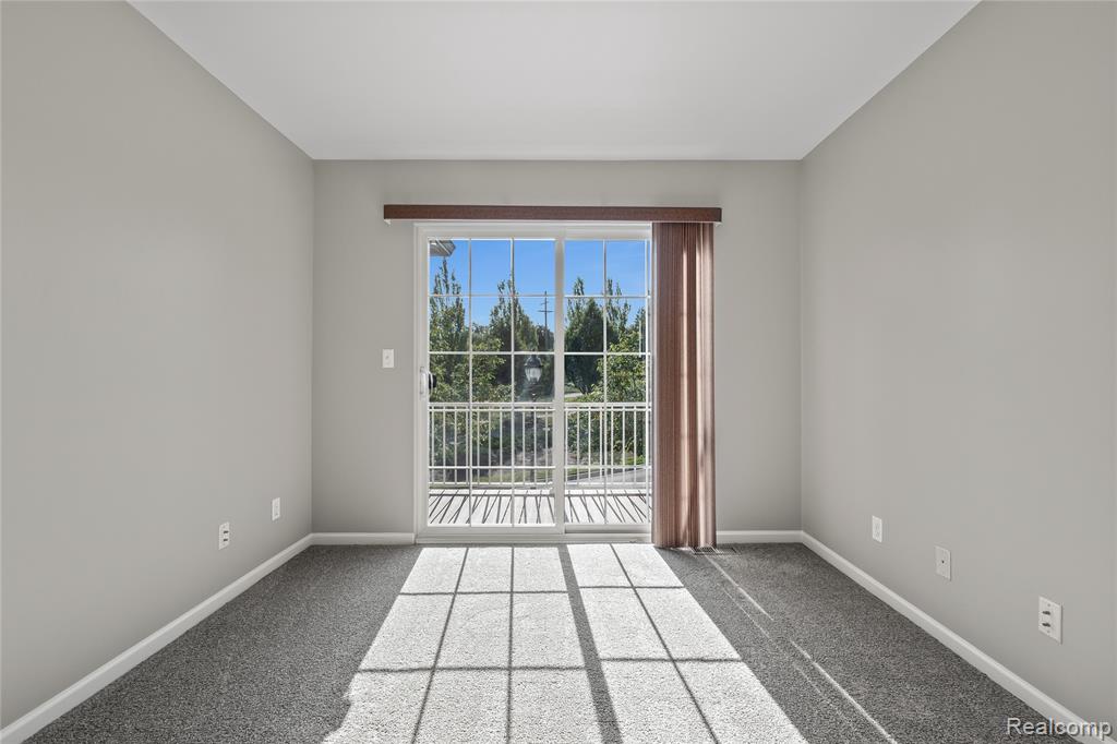 51 N Squirrel Road, Auburn Hills, MI 48326 — Photo 13