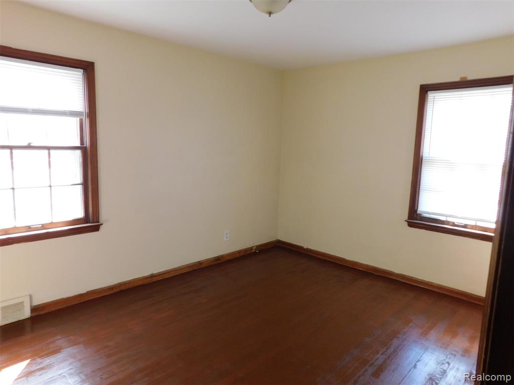 8346 Sirron Street, Detroit, MI 48234 — Photo 5