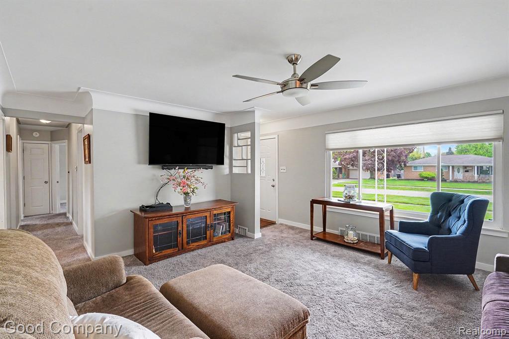 8173 Gerhardt Street, Utica, MI 48317 — Photo 4