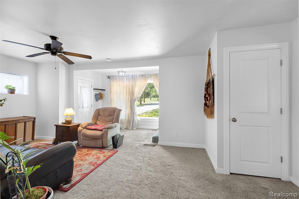 22827 Meridian Road, Grosse Ile, MI 48138 — Photo 25