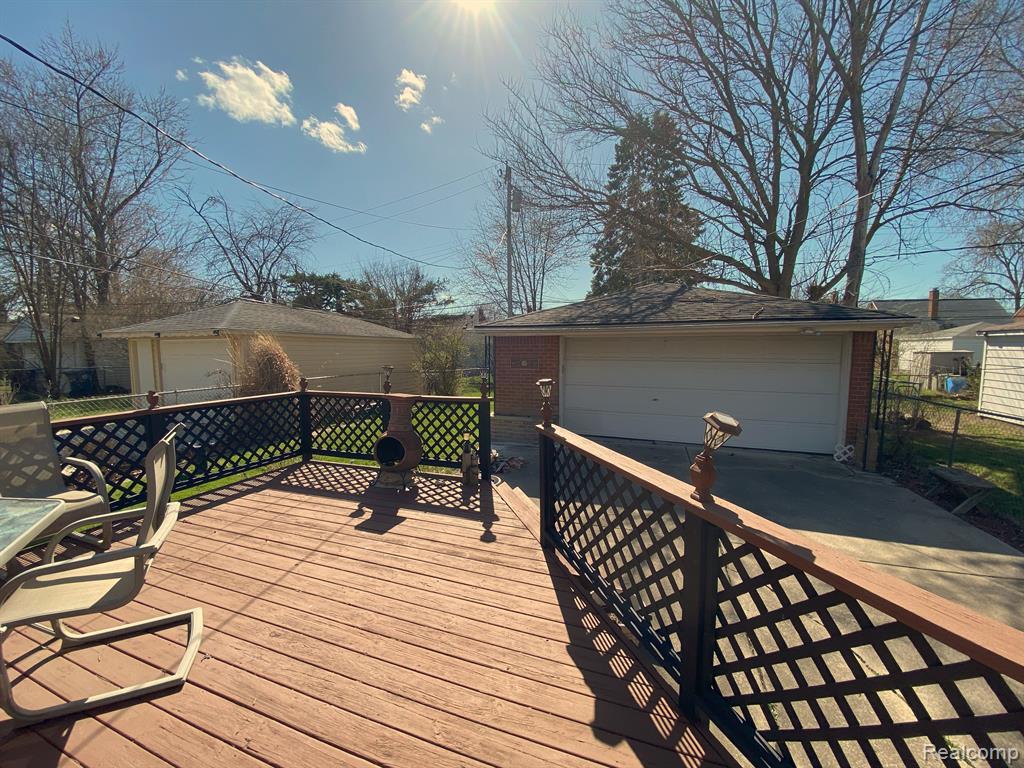 9335 WINSTON, Redford, MI 48239 — Photo 2