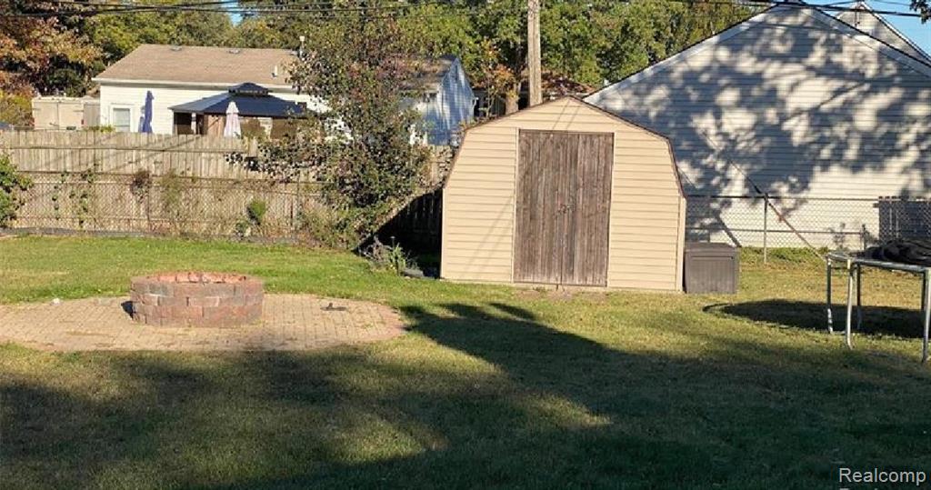 4867 Shell Court, Warren, MI 48091 — Photo 21