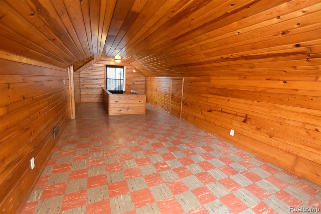 801 FREMONT Street, Flint, MI 48504 — Photo 8