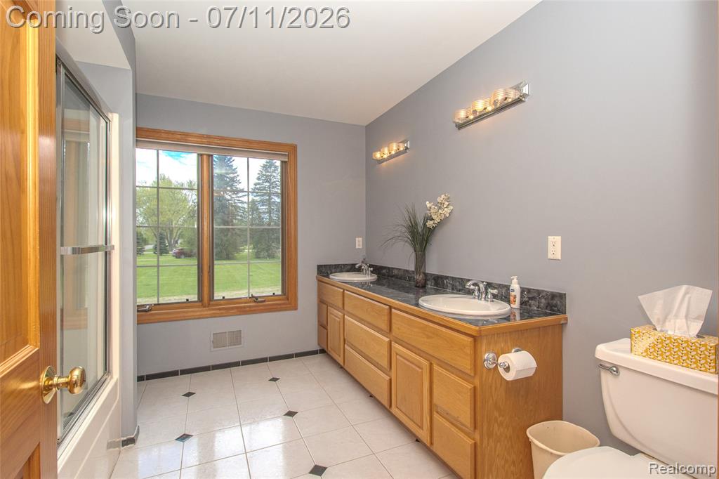 7893 Lantern Drive, Almont, MI 48003 — Photo 56