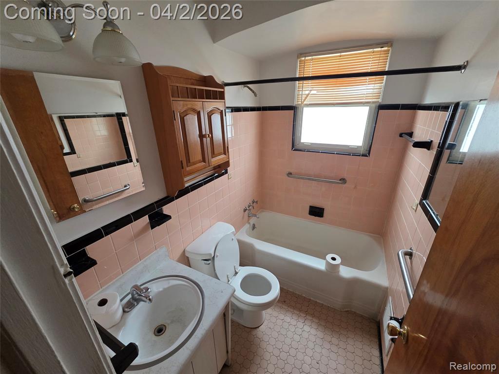 9960 Rockland, Redford, MI 48239 — Photo 18