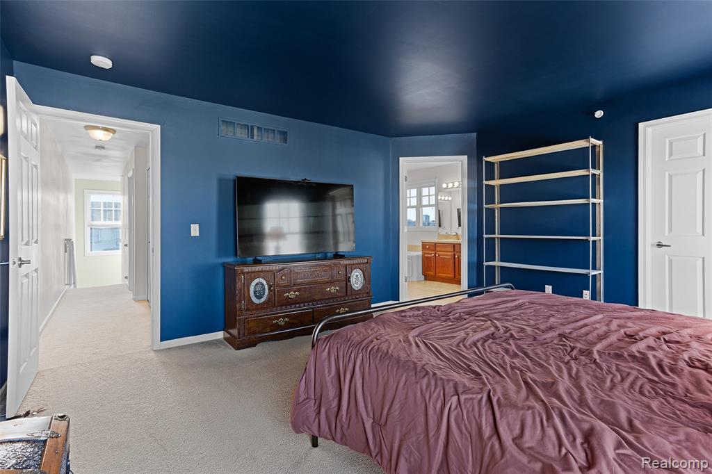 208 Amys Walk, Auburn Hills, MI 48326 — Photo 22