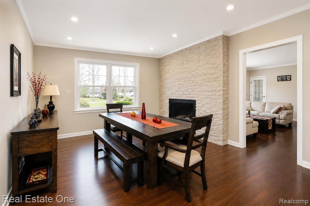27634 Wellington Street, Farmington, MI 48334 — Photo 8