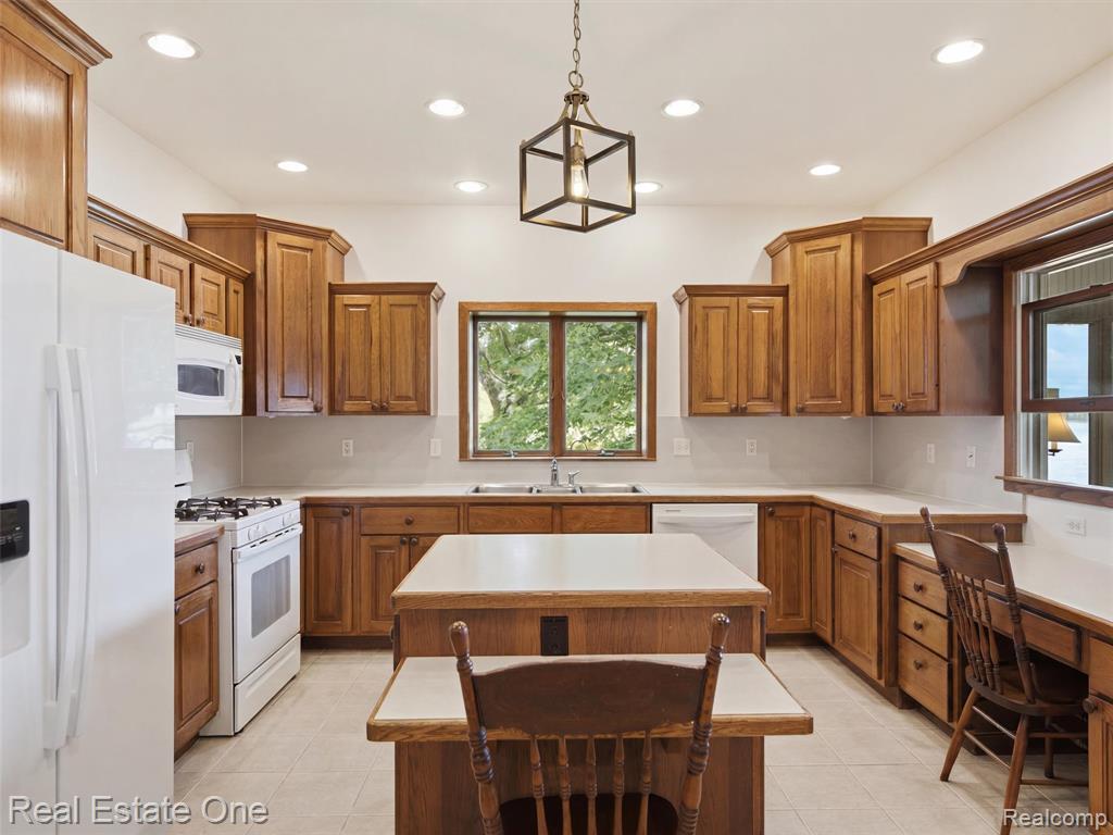 9400 Sashabaw Road, Clarkston, MI 48348 — Photo 29