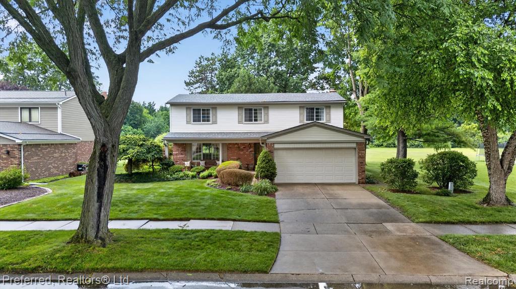 46596 Maidstone Road, Canton, MI 48187 — Photo 2