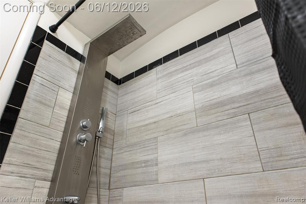 41119 Russet Lane, Plymouth, MI 48170 — Photo 24