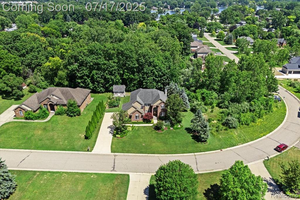 610 W Oxhill Drive, White Lake, MI — Photo 45