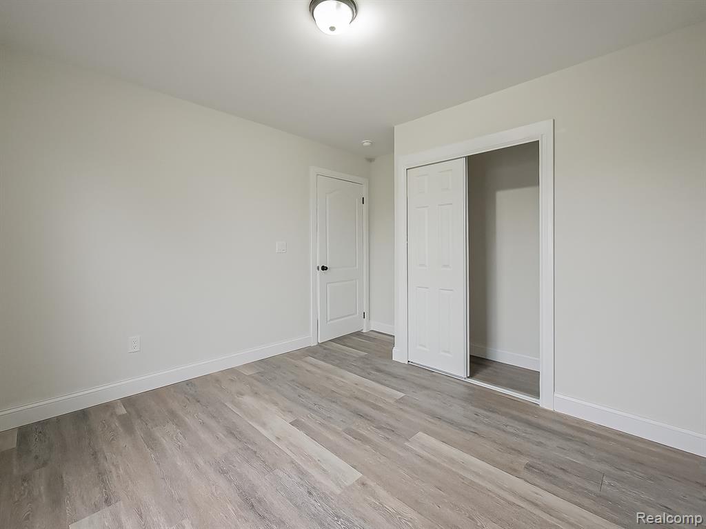 1730 E Woodruff Avenue, Hazel Park, MI 48030 — Photo 36
