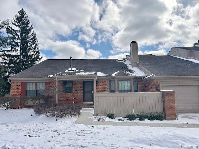 7305 Meadowridge Circle, 28, West Bloomfield, MI — front exterior
