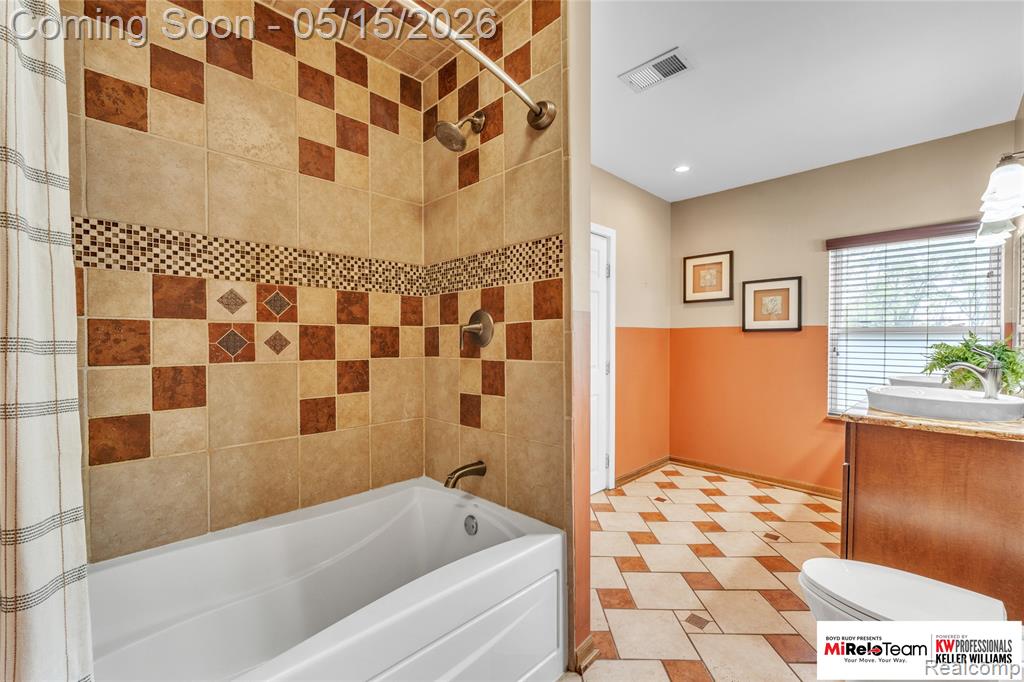 16245 Helen Street, Southgate, MI 48195 — Photo 12