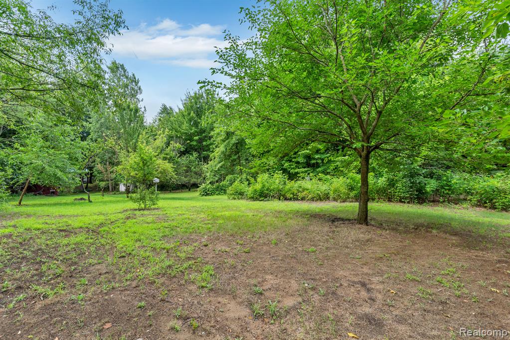 8188 BIRCH RUN Road, Millington, MI 48746 — Photo 34