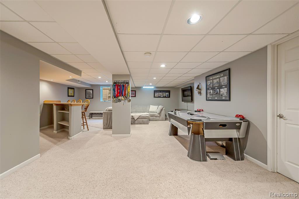 25823 Carriage Lane, South Lyon, MI 48178 — Photo 25