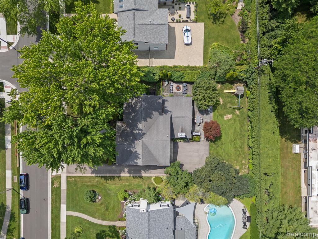 3390 Burning Bush Road, Bloomfield Hills, MI 48301 — Photo 59