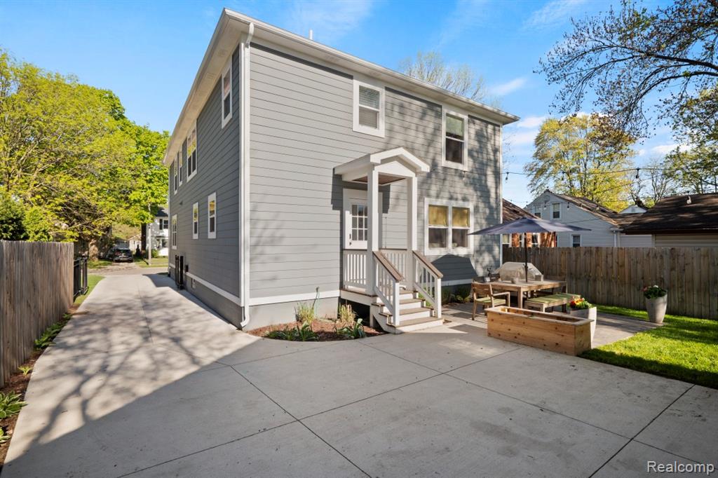 423 N Altadena Avenue, Royal Oak, MI 48067 — Photo 58