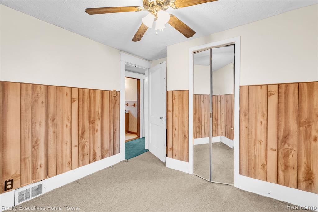 729 13th Street, Port Huron, MI 48060 — Photo 19