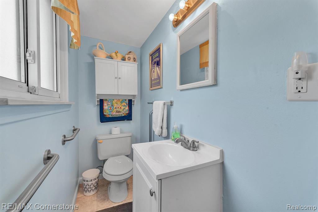 29078 Manchester Street, Westland, MI — Photo 14
