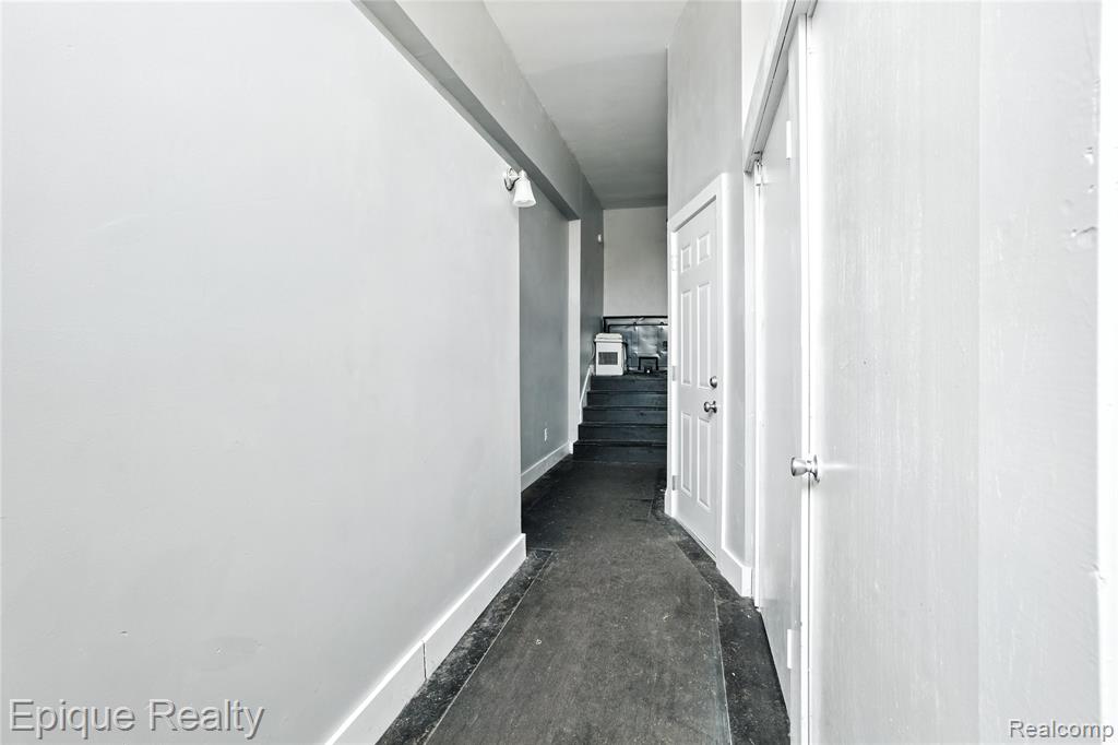 1811 25th Street, Port Huron, MI 48060 — Photo 31