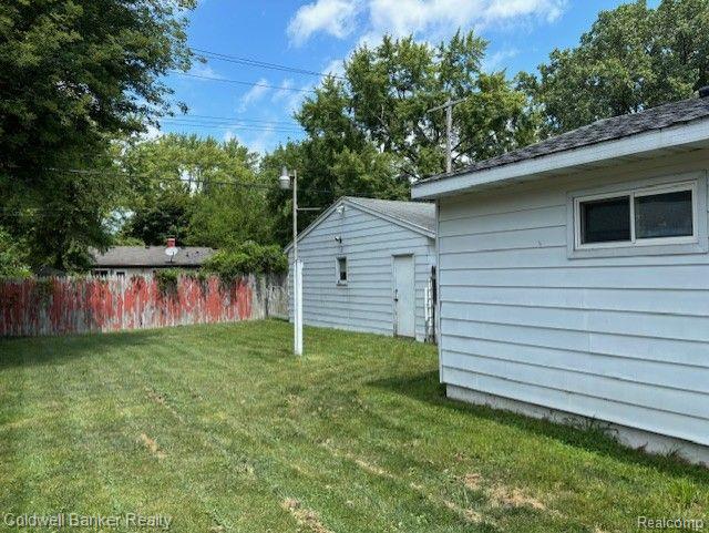 1475 S GROVE Street, Ypsilanti, MI 48198 — Photo 3