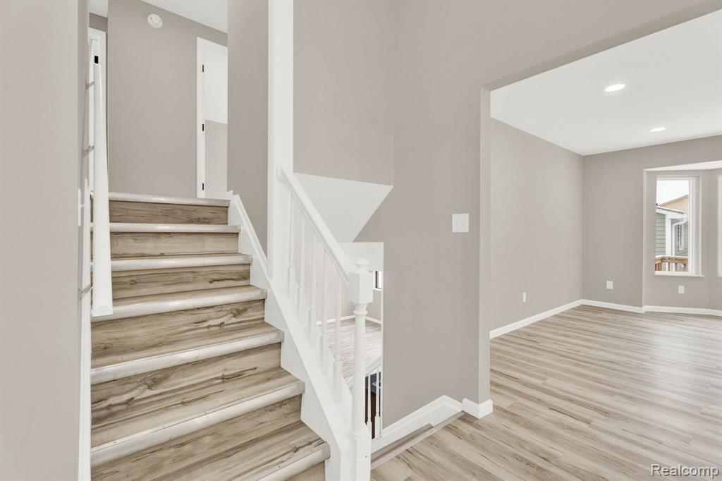 7820 Rampart Trail, Waterford, MI 48327 — Photo 26