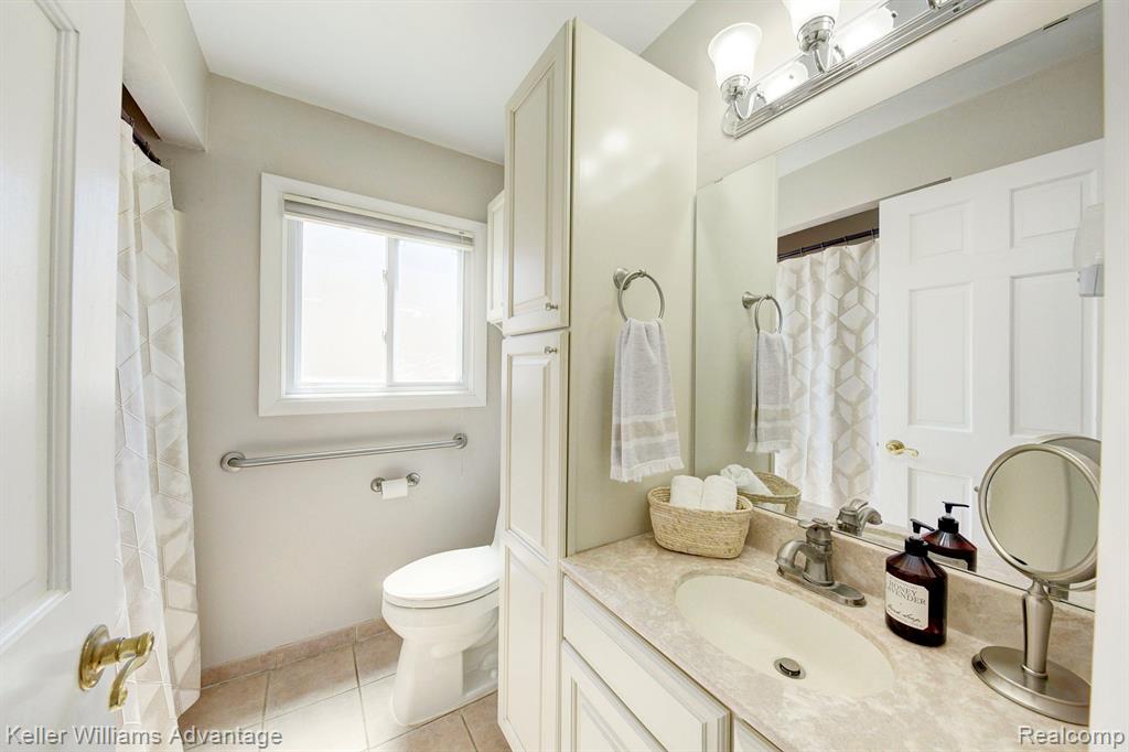 6249 DEERING Street, Garden City, MI — Photo 21