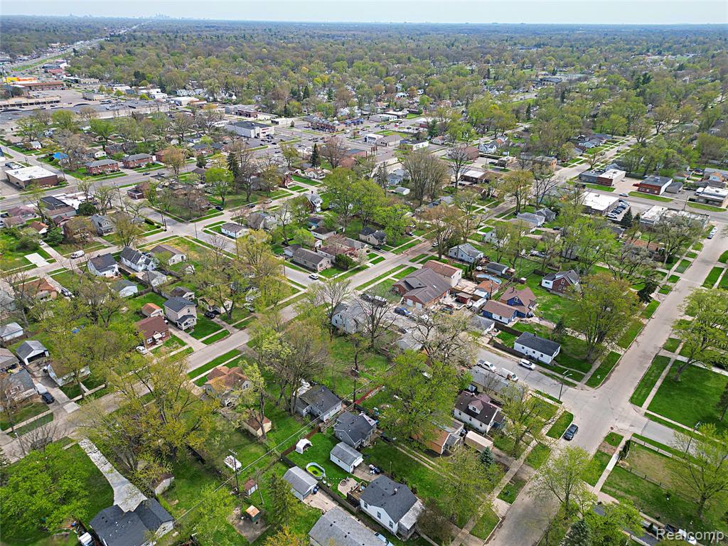19361 Wakenden, Redford, MI 48240 — Photo 12