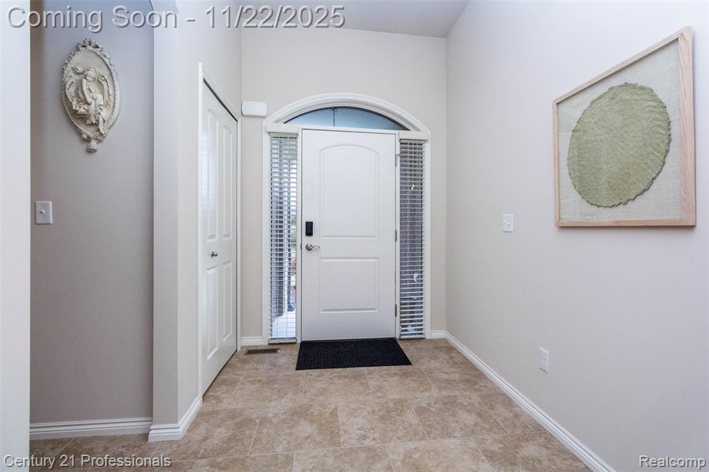 43835 Pheasant Lane, Clinton Twp, MI 48038 — Photo 5