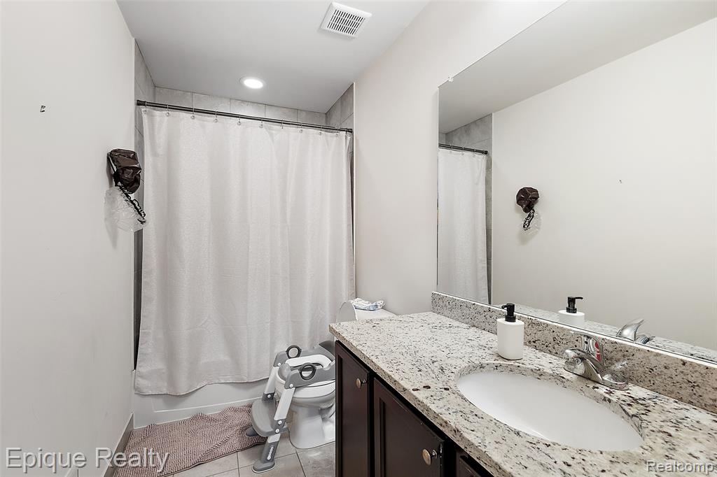 86 Crosbie, Lake Orion, MI 48362 — Photo 29