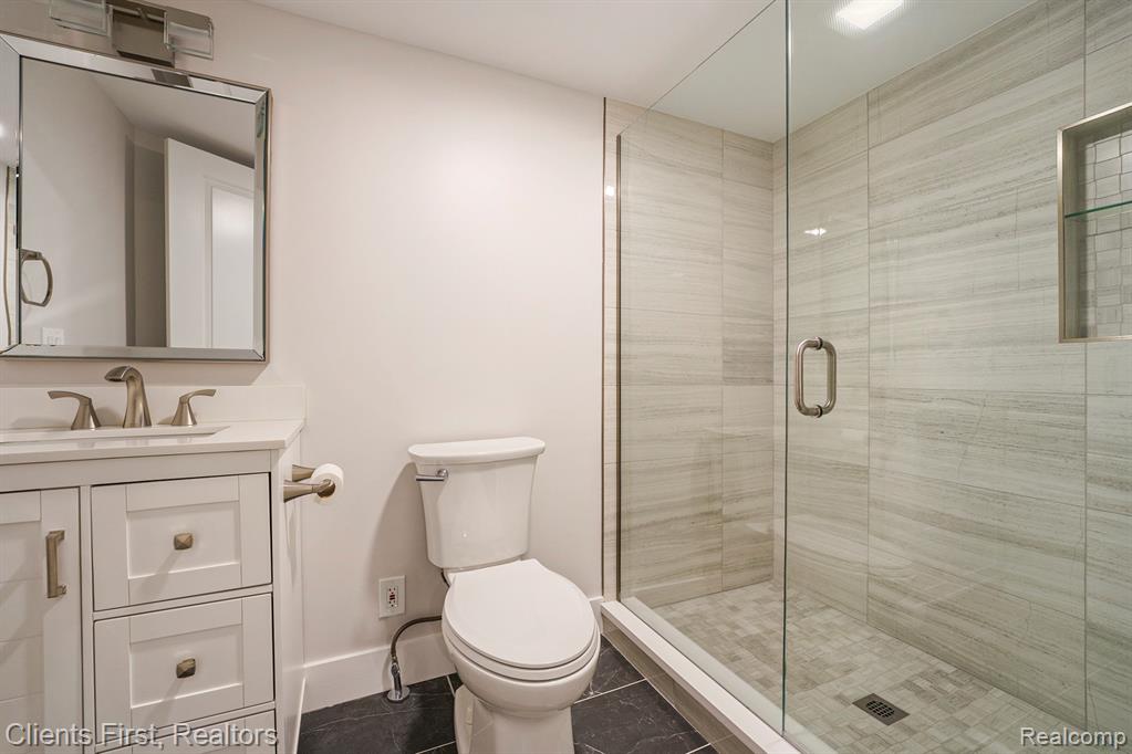 8451 Orhan Street, Canton, MI 48187 — Photo 18