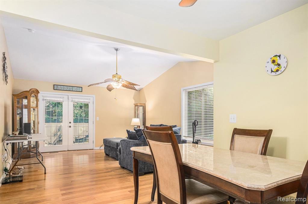 17432 N LUCILLE Circle, New Boston, MI 48164 — Photo 9