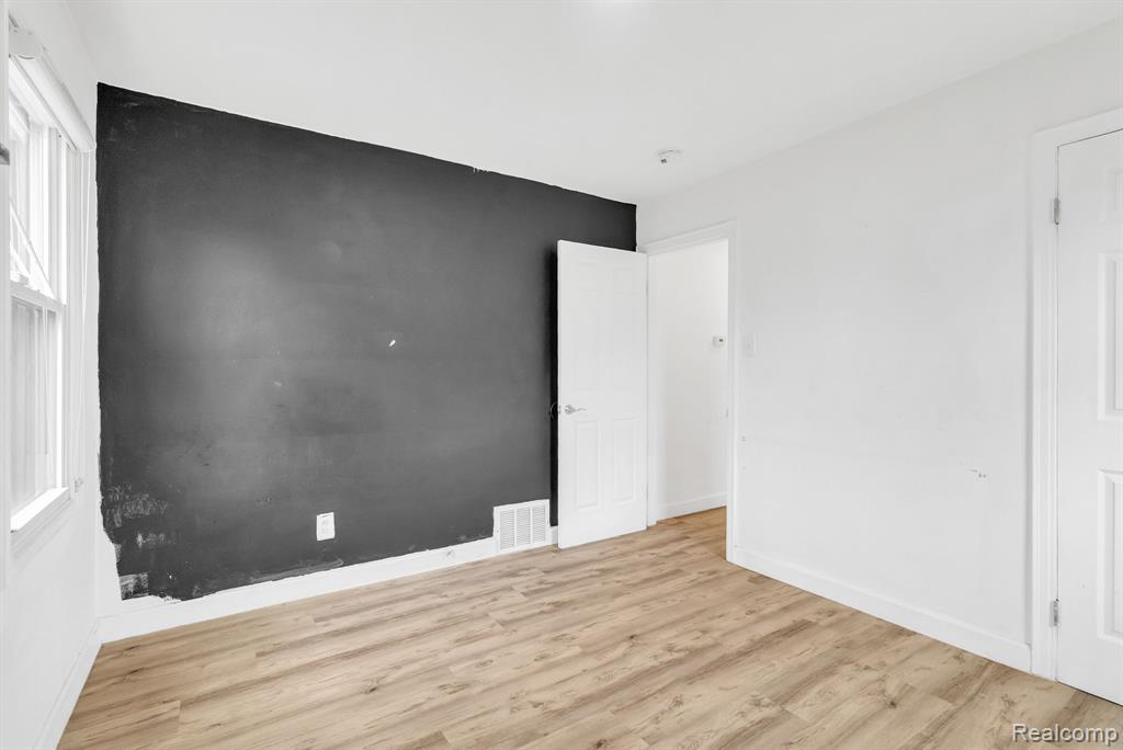 6712 Artesian Street, Detroit, MI 48228 — Photo 19
