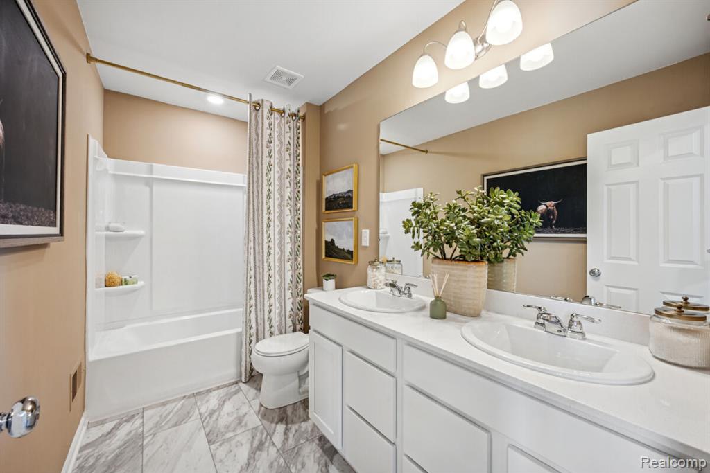 4107 Sedgeview Circle, Howell, MI 48843 — Photo 16