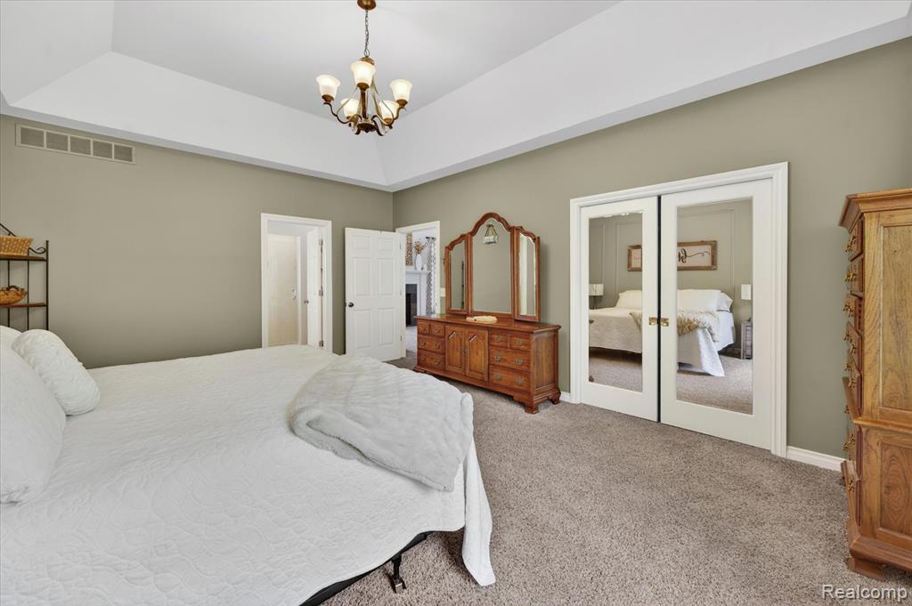 8746 N Hills Court, Howell, MI 48843 — Photo 27