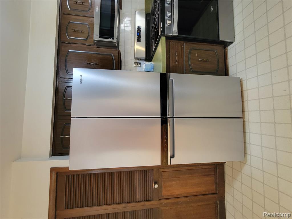 4687 Jackson Street, Trenton, MI 48183 — Photo 16