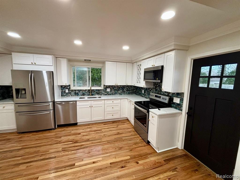 53230 LUANN Drive, Shelby Twp, MI 48316 — Photo 18