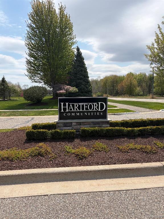 52133 Naugatuck Drive, 25, Macomb, MI 48042 — Photo 26