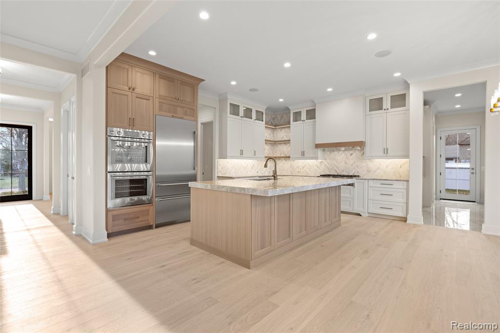 2802 HEATHFIELD Road, Bloomfield Hills, MI, 48301